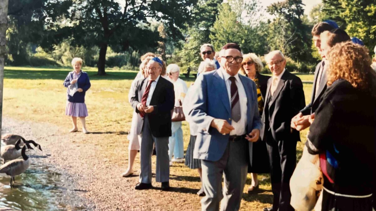 Group of Jewish Holocaust survivors and their children gathered at Edgewood Park in New Haven during Rosh Hashanah